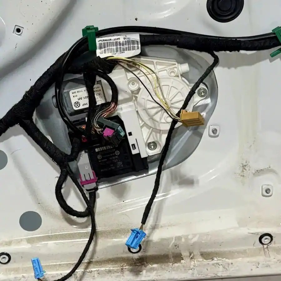 Power window regulator repair process at 123 Glass Company in Omaha