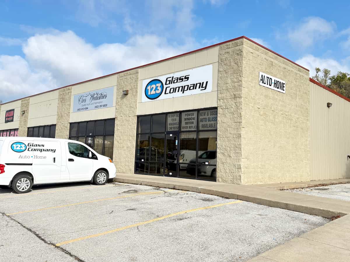 123 Glass Company Shop Exterior