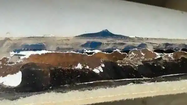 Windshield rust treated and sealed before glass installation in Omaha